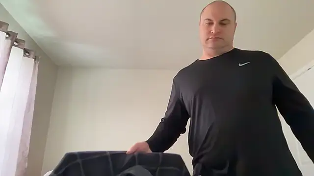 SluggishChase99 online show from 02/16/26, 02:35