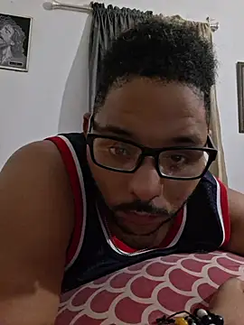 Dj-yefri-pauta online show from 10/10/25, 01:15