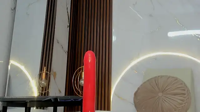 dahianthompson online show from 01/15/25, 07:26