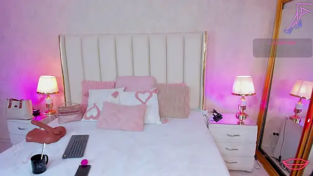 EmmaCrush online show from 04/07/26, 12:38