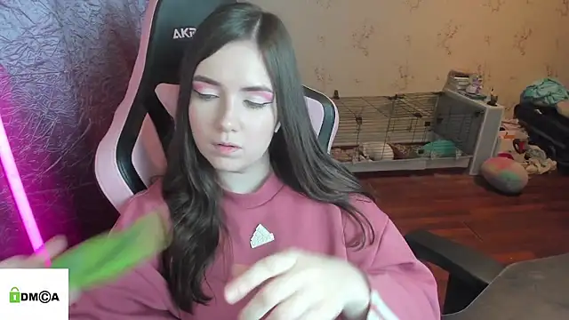 Crazy forest fairy online show from 02/05/26, 10:25