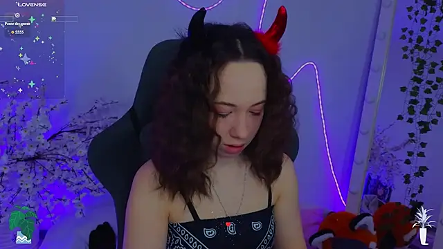 Hayle Hill online show from 02/23/26, 12:09