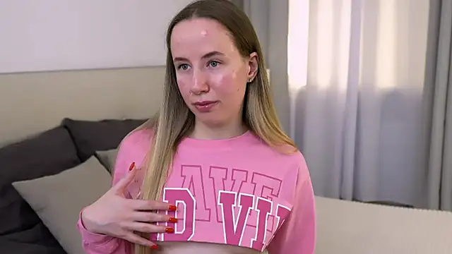 Cassie Kelman online show from 10/13/25, 09:04