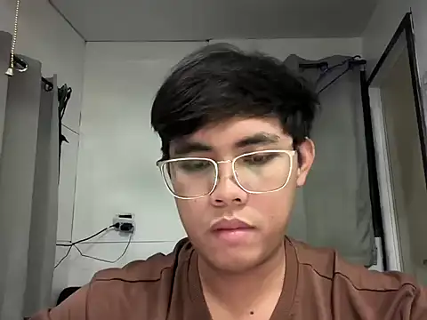 hoenika online show from 01/10/26, 03:14