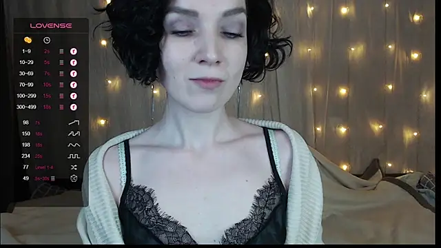 Snapshot of TinaWince chatting on 12/14/24, 04:56 TinaWince online show from 12/14/24, 04:56