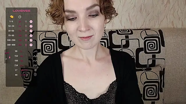 Snapshot of TinaWince chatting on 09/28/25, 04:40 TinaWince online show from 09/28/25, 04:40