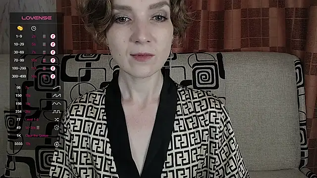 TinaWince online show from 07/04/26, 05:02