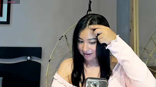  alaiasmile  online show from 09/22/25, 04:09