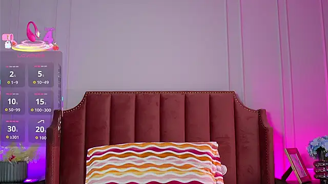 LisaRaee online show from 05/11/26, 04:18