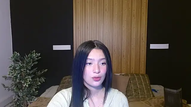 Snapshot of dafne_bss chatting on 01/24/25, 05:10 dafne bss online show from 01/24/25, 05:10