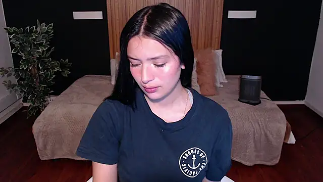 Snapshot of dafne_bss chatting on 03/07/25, 05:40 dafne bss online show from 03/07/25, 05:40