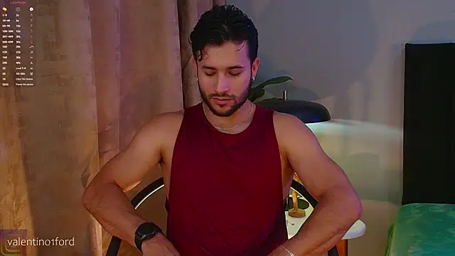 Snapshot of Valentinoford chatting on 10/03/25, 08:06 Valentinoford online show from 10/03/25, 08:06