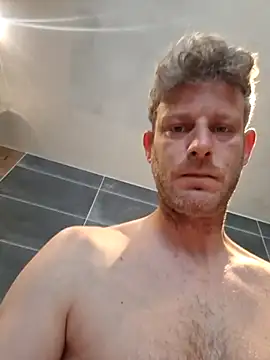 Jonjon3669 online show from 04/22/26, 08:28