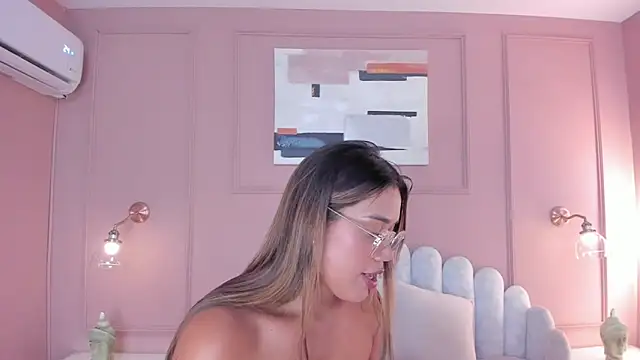 mara brooks online show from 03/09/25, 07:05