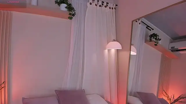 mara brooks online show from 03/24/26, 11:54