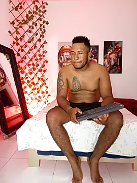 ARTHUR MINI online show from 10/07/25, 01:03