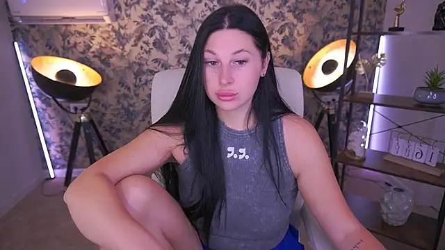 ArianaDarkk online show from 07/17/26, 06:42