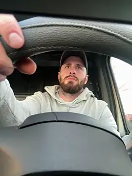 Snapshot of GeoGeorgee chatting on 12/17/24, 02:22 GeoGeorgee online show from 12/17/24, 02:22