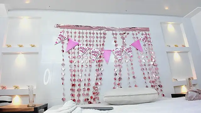 Dalia-Prada online show from 02/09/26, 03:43