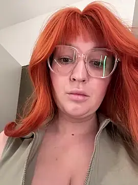 Teya moon  online show from 05/28/26, 10:23