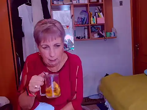 Victoria5643 online show from 12/05/24, 06:22