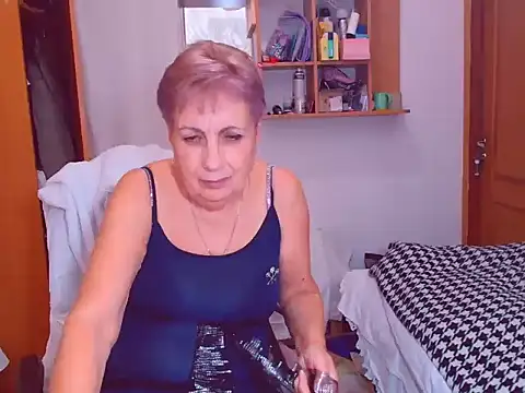 Victoria5643 online show from 12/23/24, 10:23