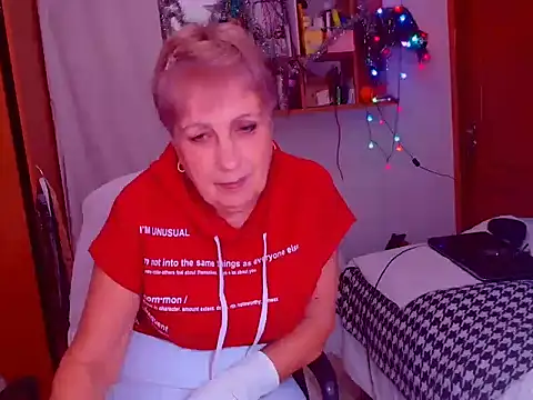 Victoria5643 online show from 01/15/25, 08:16