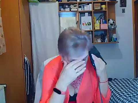 Victoria5643 online show from 02/08/25, 06:01