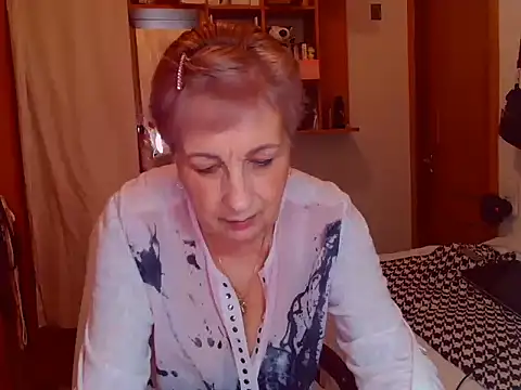 Victoria5643 online show from 03/05/25, 08:10