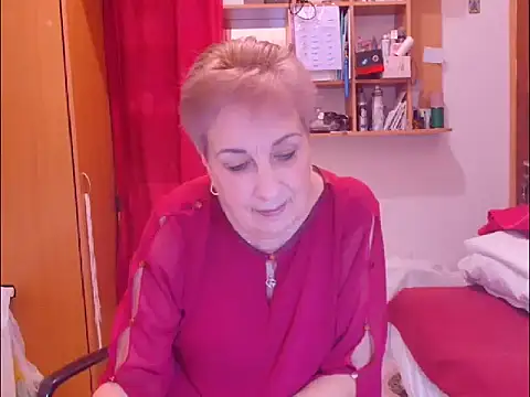 Victoria5643 online show from 12/05/25, 02:03