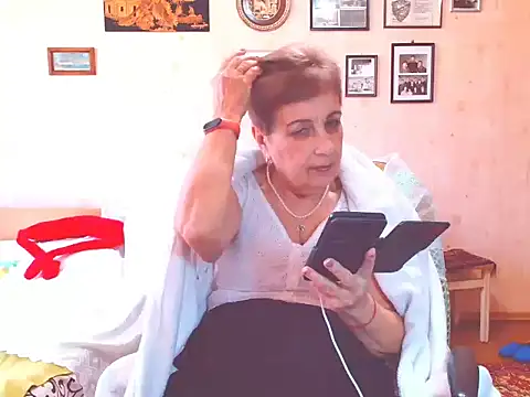 Victoria5643 online show from 02/28/26, 11:00