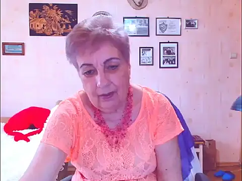 Victoria5643 online show from 03/29/26, 07:41