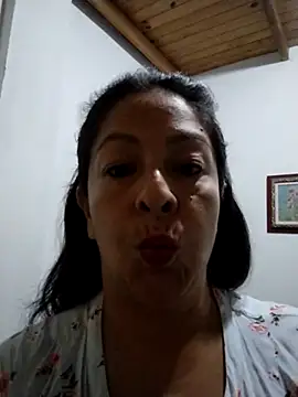 Snapshot of Catalina_JH chatting on 02/16/25, 05:15 Catalina JH online show from 02/16/25, 05:15