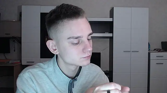 angryzan online show from 01/13/25, 03:45