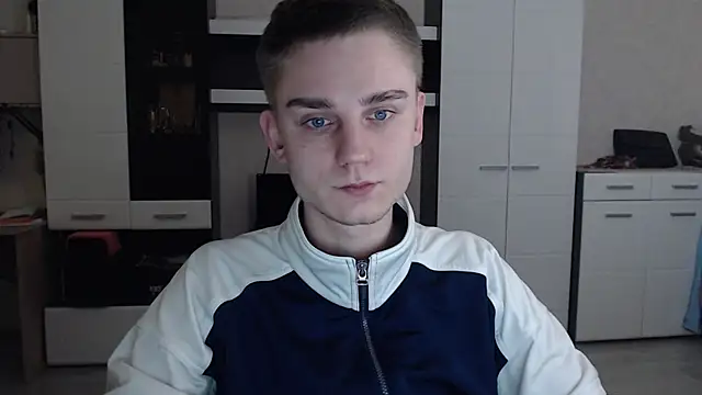 angryzan online show from 02/03/25, 10:14