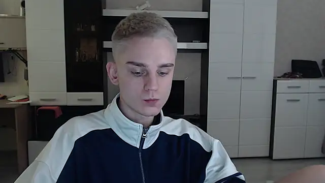 angryzan online show from 02/10/25, 07:58