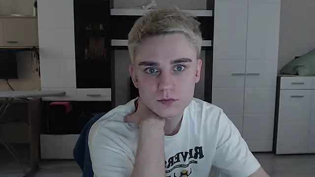 angryzan online show from 03/04/25, 10:57