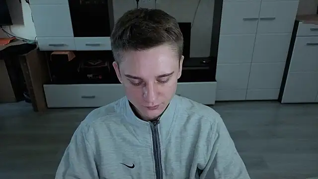 angryzan online show from 11/27/25, 04:58