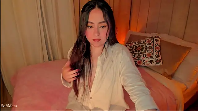 SofiMeza online show from 01/14/25, 02:53