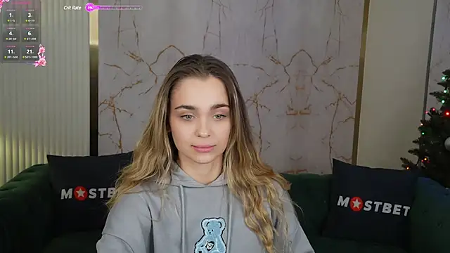 Snapshot of Lana_Pulse chatting on 12/07/24, 11:45 Lana Pulse online show from 12/07/24, 11:45