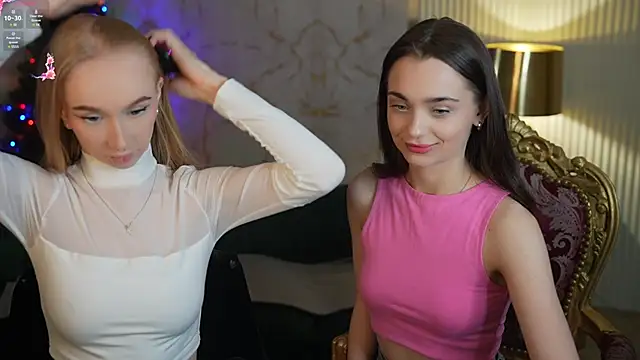 Snapshot of Lana_Pulse chatting on 01/19/25, 11:32 Lana Pulse online show from 01/19/25, 11:32