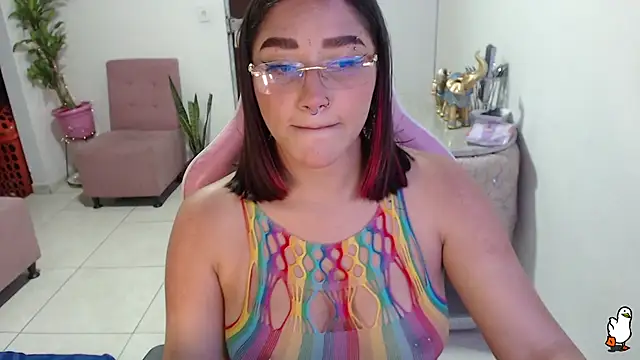 Snapshot of littleangel1_m chatting on 01/29/25, 10:11 littleangel1 m online show from 01/29/25, 10:11