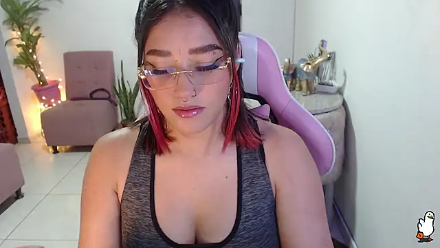 Snapshot of littleangel1_m chatting on 02/07/25, 10:09 littleangel1 m online show from 02/07/25, 10:09