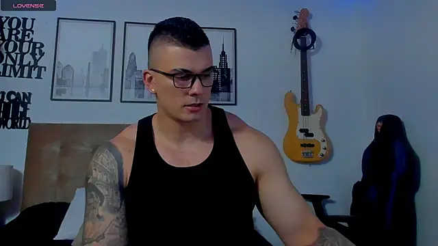 seancarreraa online show from 12/05/25, 02:31