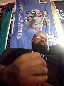 Snapshot of GallowayGooch1085 chatting on 02/01/26, 02:15 GallowayGooch1085 online show from 02/01/26, 02:15