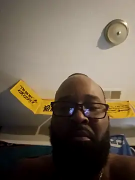 GallowayGooch1085 online show from 04/01/26, 01:52