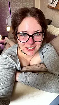 lily noris online show from 08/04/26, 07:55