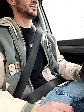 Zeefy online show from 01/15/25, 09:02