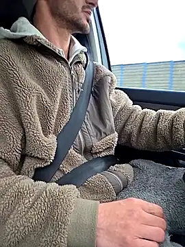 Zeefy online show from 03/27/26, 09:32