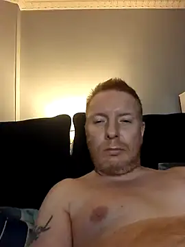 walker1979 online show from 10/10/25, 09:03